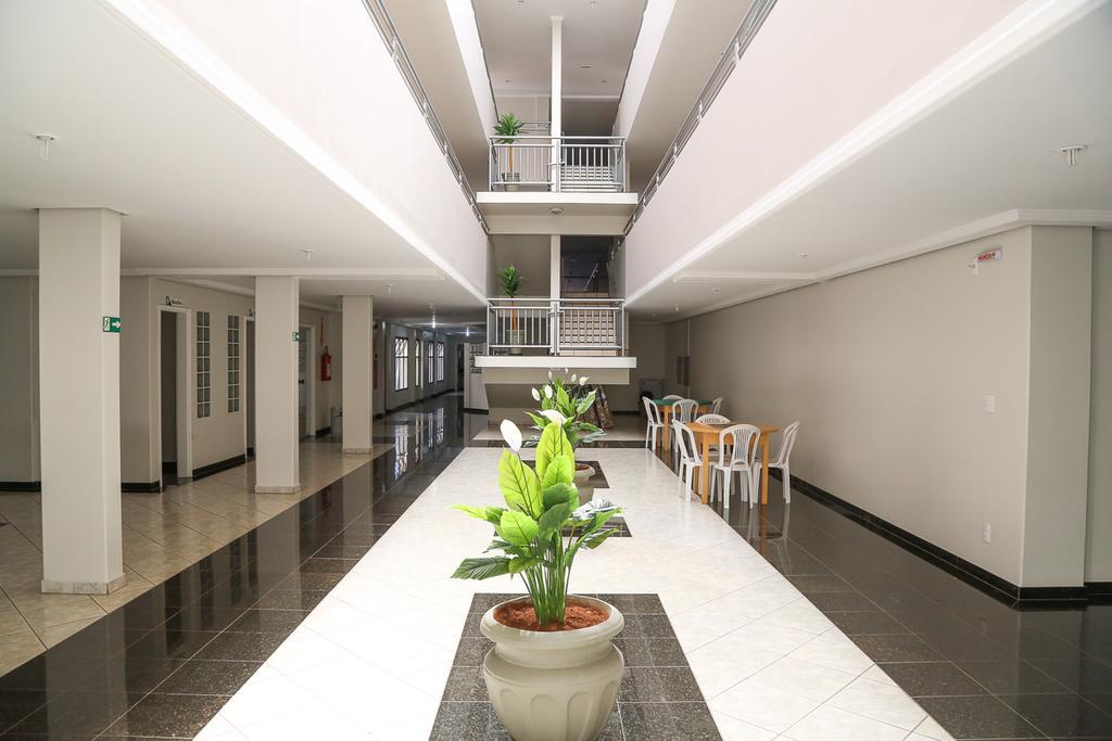 Big Executive Hotel Araguari Bagian luar foto