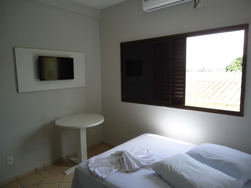 Big Executive Hotel Araguari Bagian luar foto