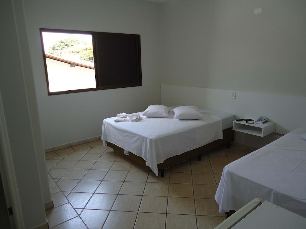 Big Executive Hotel Araguari Ruang foto